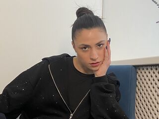 naked webcam girl picture MariannaKisz