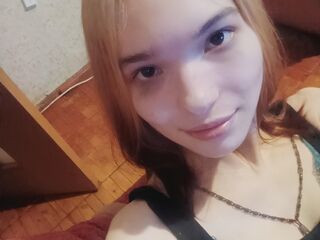 camgirl masturbating with sextoy MaryBreit