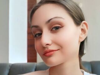 girl showing pussy MaryjaneQuarry