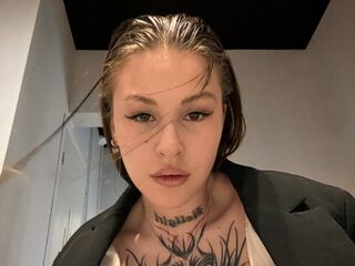 live sex webcam video MattieScott
