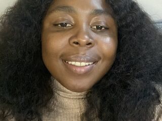 sexy webcamgirl picture MayaBrownn