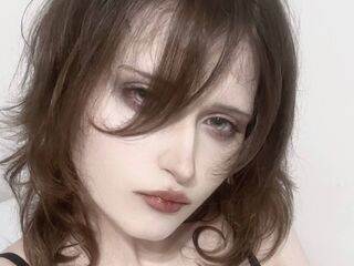 camgirl playing with sex toy MelodyFurr