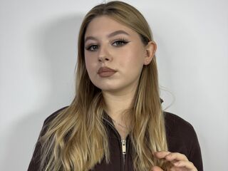 porn web cam MercedesVaught