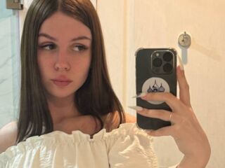 hot girl live webcam MiaRioti