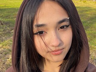 topless webcamgirl MichikoHurtado