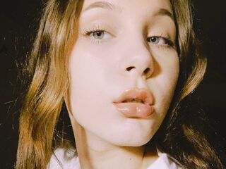 webcamgirl chatroom MilaWillson