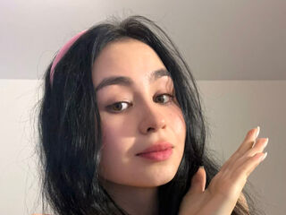 naughty camgirl MinnieMile