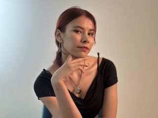 camslut topless MintaMaguire