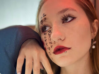 live sex cam MistyColacone