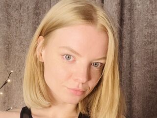 adultcam pic MoiraBaumgartel