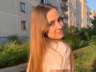 fingering webcam girl NatashaBoom