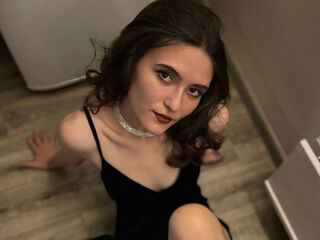 chat room live web cam NikiMilton