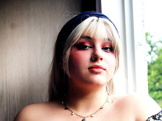 girl camsex NinaBloomie