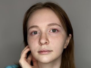 sexy cam girl picture NishaDambrosi