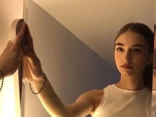 naked cam girl picture PansyGandara