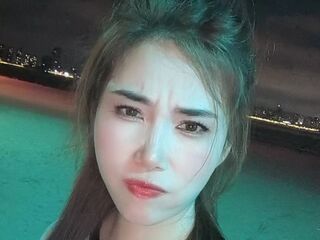 girl webcam naked Qinbao