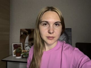 shaved pussy web cam RamonaPanah