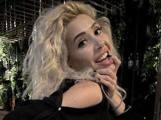 nude cam girl photo RiannaReini