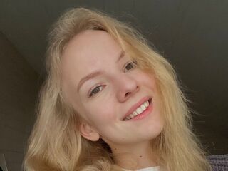 camgirl fingering wet pussy RonaFichtner