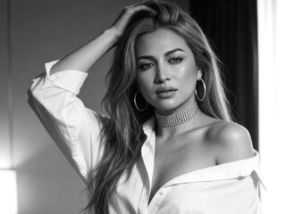 free jasmin livesex RoseAdamm