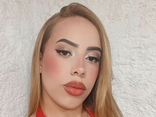 camgirl playing with sextoy RubyGold