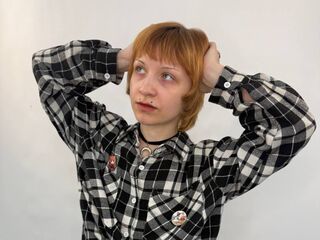 camslut fingering pussy RutheMcclure