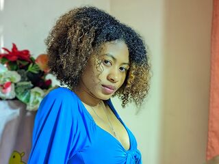 jasmin webcam model SaholyCloe