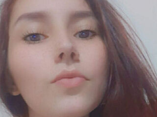 naked girl with webcam masturbating SamanthaHottie