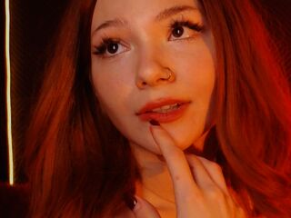 cam girl playing with dildo SandraReal