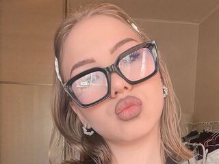 webcam live sex SaraBaier