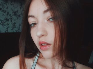 naughty camgirl masturbating with dildo SarinaUmscheid