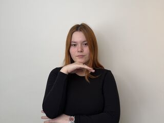 naked camgirl masturbating SeasonBrause