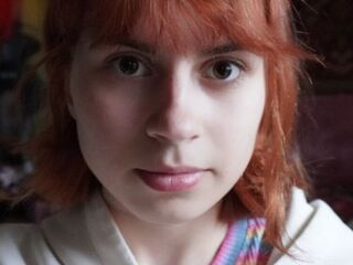 webcamstripper live SerafinaGoettl