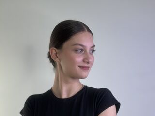 hot cam slut SharikaWigington