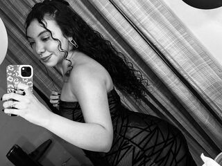 closeup web cam SharonBlairr