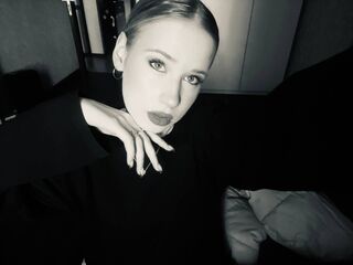 adultcam photo SherieMcwayne