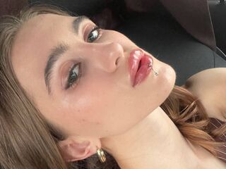 chatrubate cam girl SilviaCoey