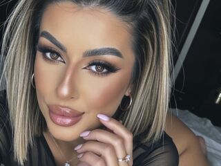 livesex cam girl SinnaRay