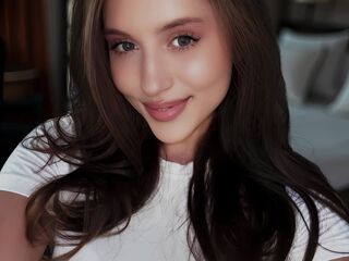 hot web cam show SophieCassel