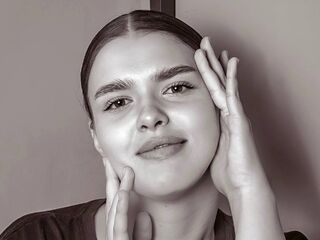 webcam bitch StephaniRoger