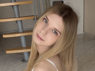 fingering webcamgirl picture ThoraBeskom