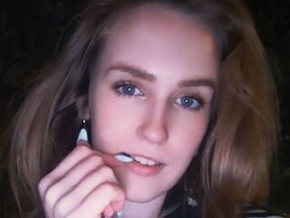 bedroom livecam TiffaneyLafrance