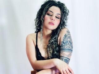 hot naked webcam girl TinyMeyer