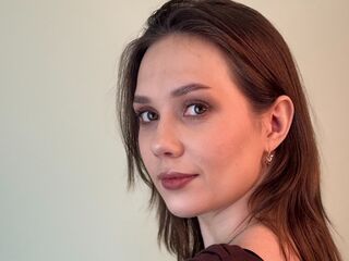 girl fingering shaved pussy ToniDeyette