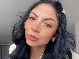 camgirl playing with vibrator VenusBustamante