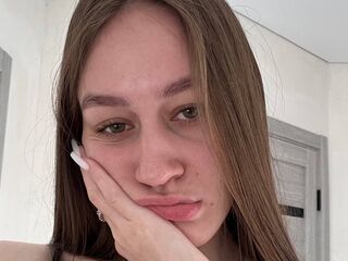 cam chat VeraScott