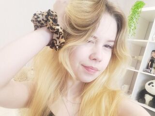 camgirl playing with sextoy WendyCutiex