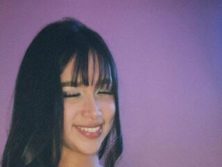 camgirl playing with sex toy YamiRose