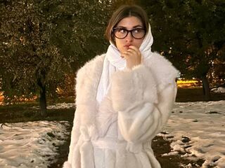 camgirl live sex YukoHazer