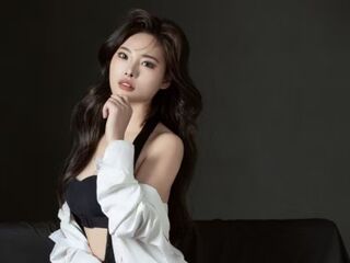 nude webcam girl YunLulu